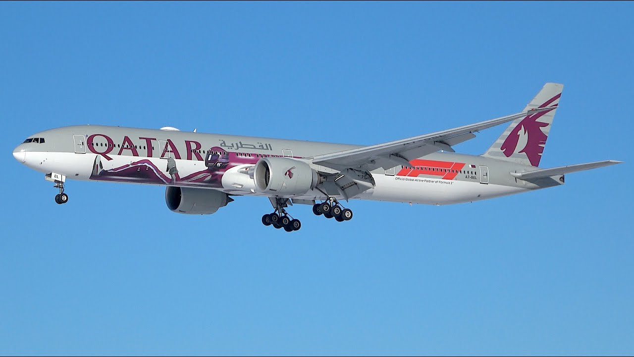 (4K) Hot N Cold - Watching Airplanes at Chicago O'Hare Airport