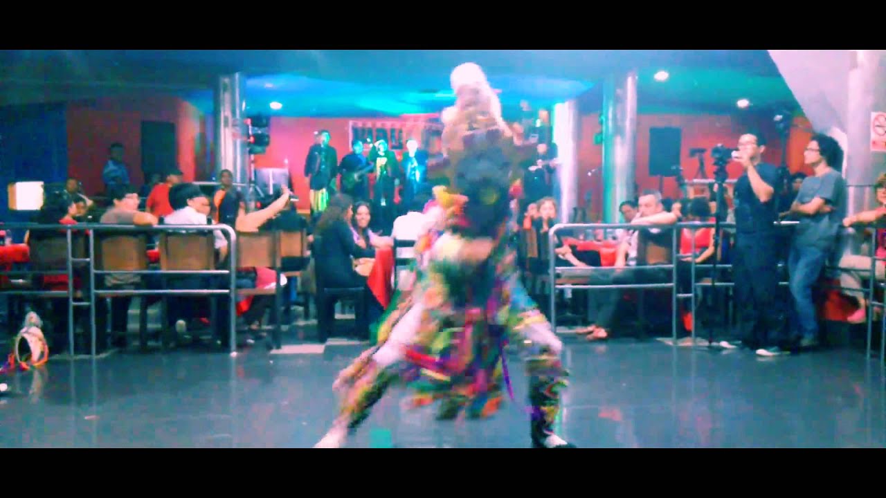 GRUPO AMARU  - Tinkus de Corazon - Tinkus Llacta Tusuy