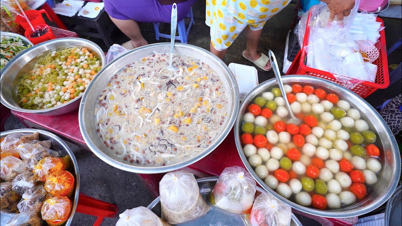 Lạ đời món chè bán theo ký nấu cùng tàu hủ ky và mộc nhĩ ở miền tây