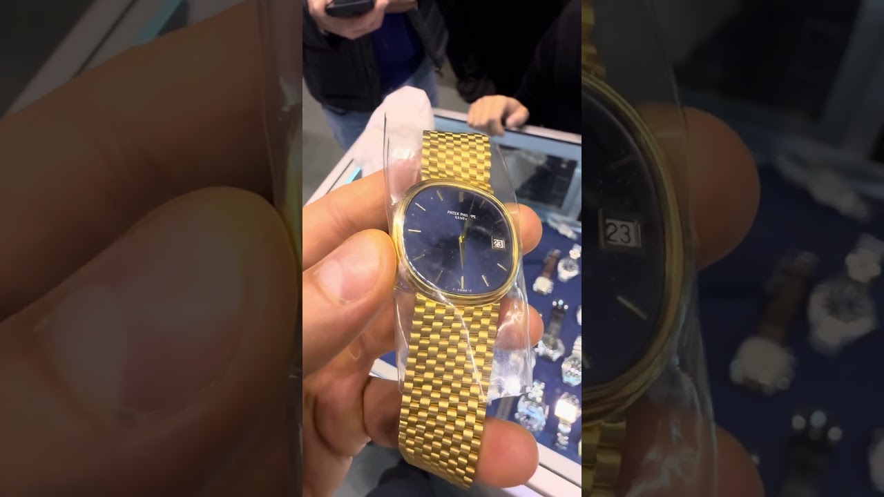 Patek Philippe Golden Ellipse &mdash; изысканные золотые часы с элегантным овальным корпусом.
