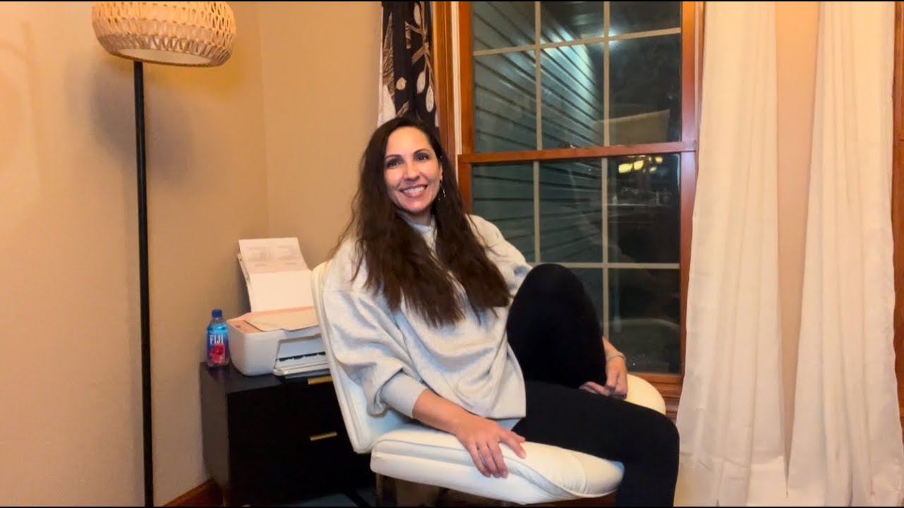 HONEST REVIEW - Sweetcrispy Criss Cross Legged chair with wheels