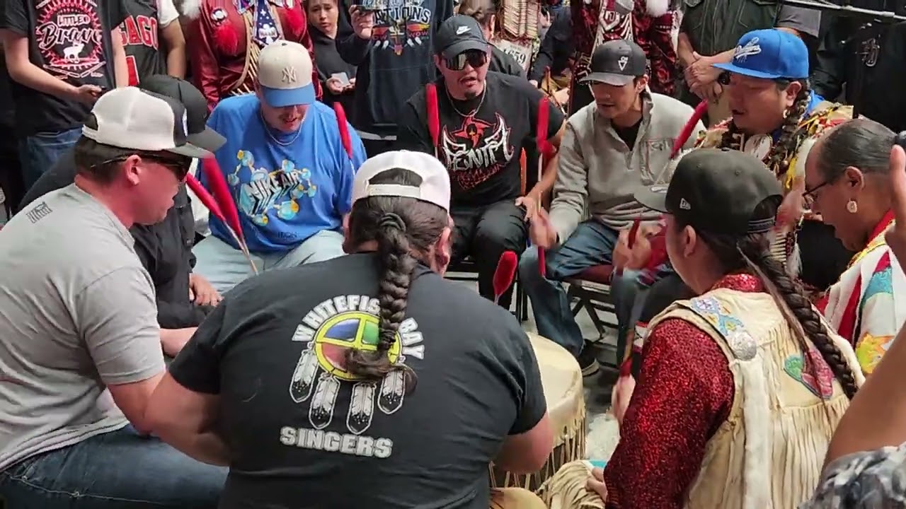 Black ⚫️ Otter 🦦 (Contest Song) l SNL Kyiyo 🐻 Powwow 2025