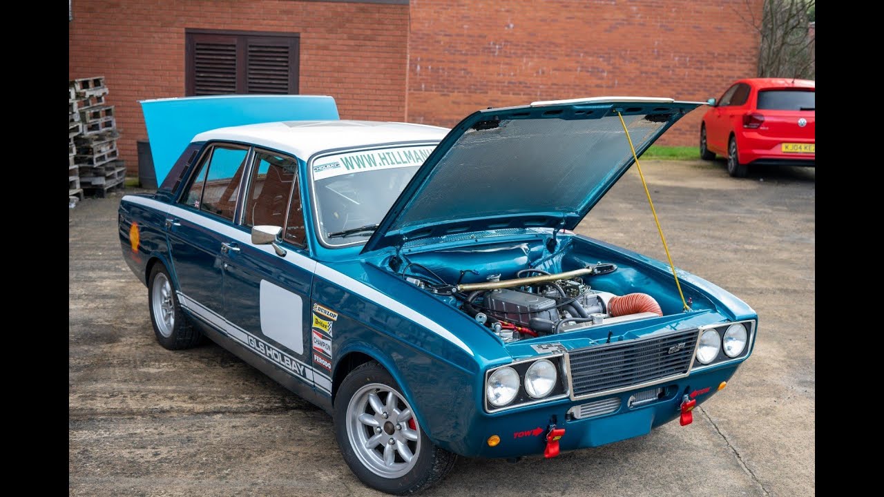 Hillman Hunter GLS first laps at Oulton park UK 2021
