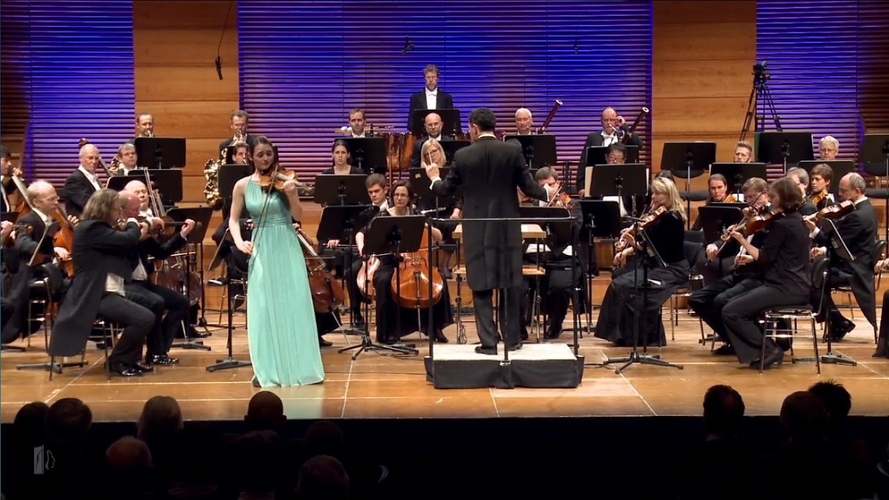 Bruch: Violin Concerto No. 1 in G-Minor | Anne Luisa Kramb