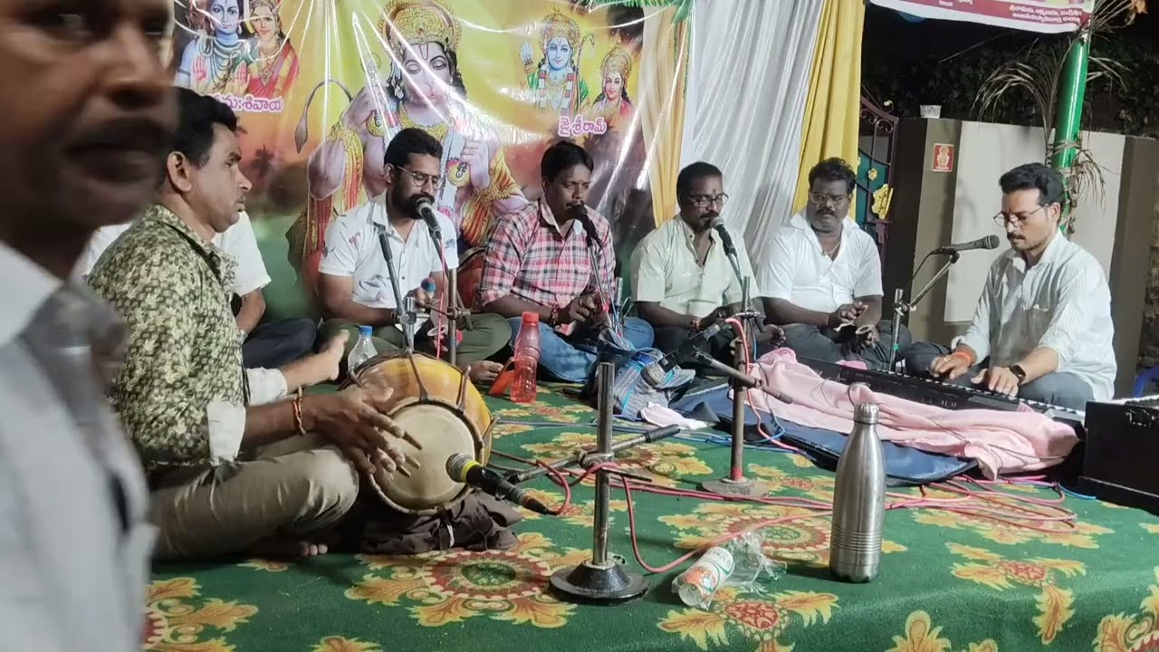#srinu# బృందావనమాలి# కృష్ణుని పాట కాజులూరు# మండలం అండ్రంగి  గ్రామం సప్తసప్తాహ మహోత్సవములో మా బృందం