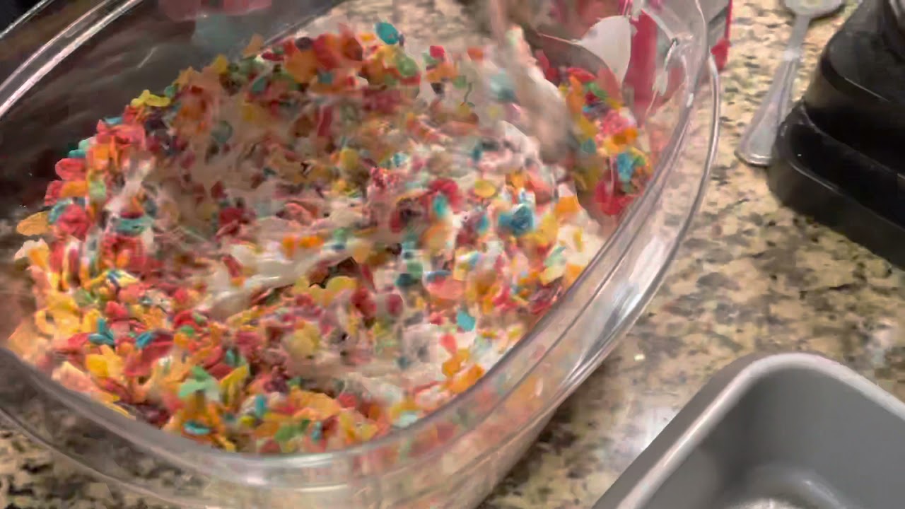 FRUITY PEBBLES WHITE CHOCOLATE CANDY BARS