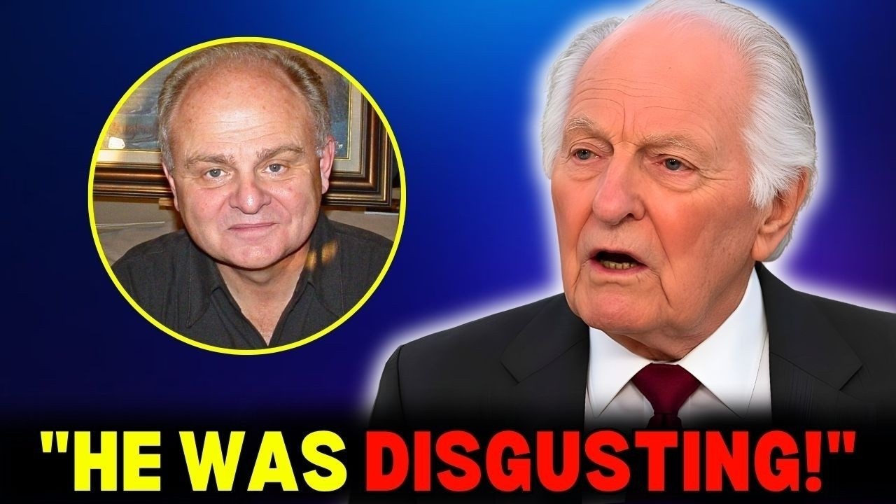 Alan Alda Utterly Hated Gary Burghoff On MASH—Now We Finally Know The Reason Why