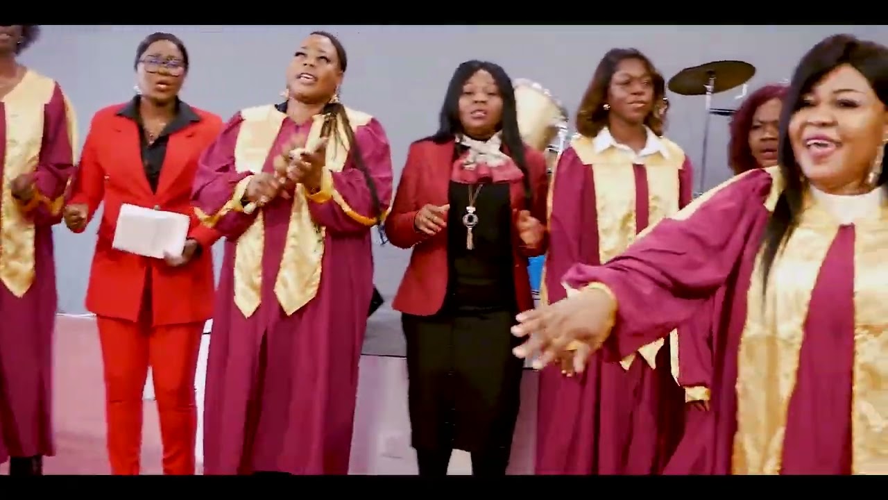 TO LINGANA PE TO LIMBISSANA - CHORALE VASE D'HONNEUR