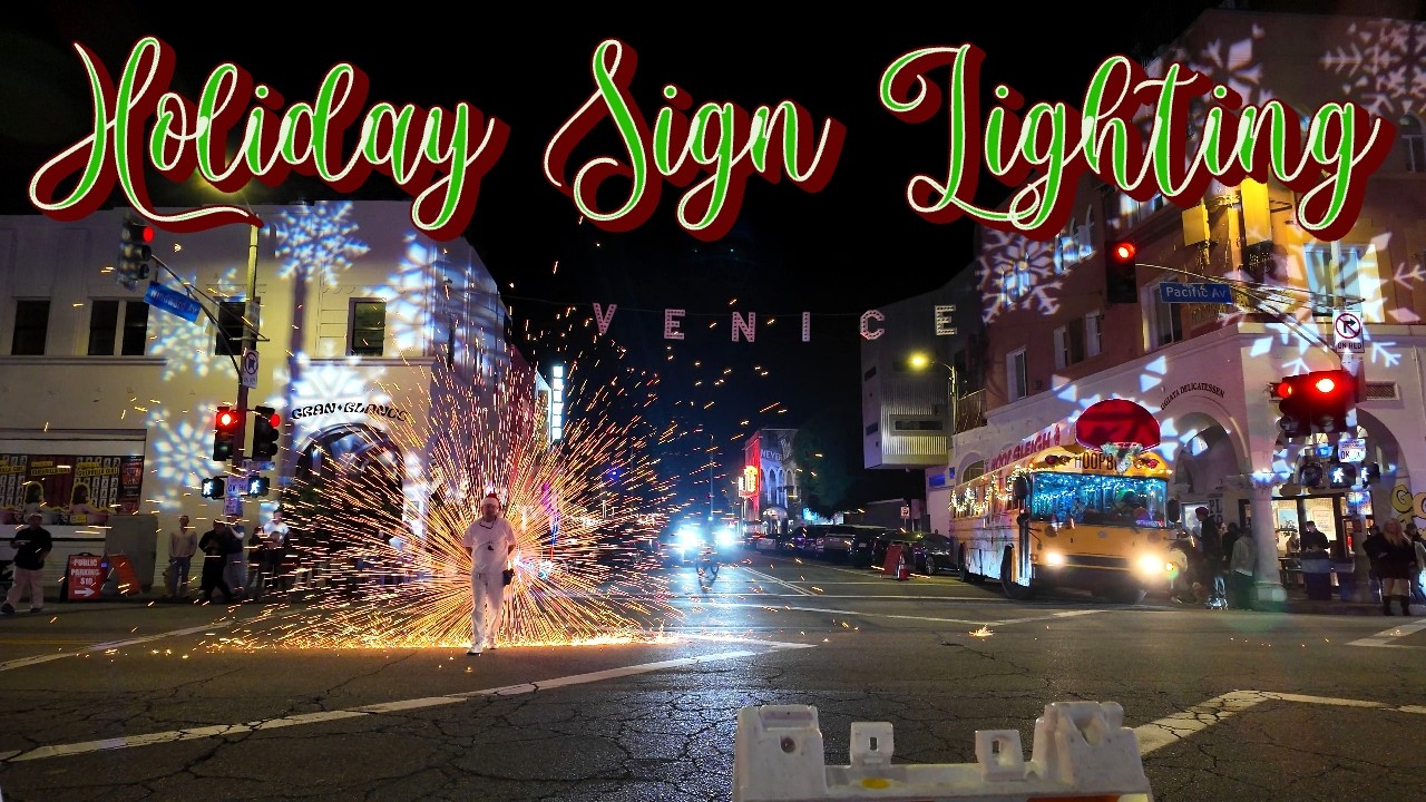 14th Annual Venice Holiday Sign Lighting | Massive Family Celebration