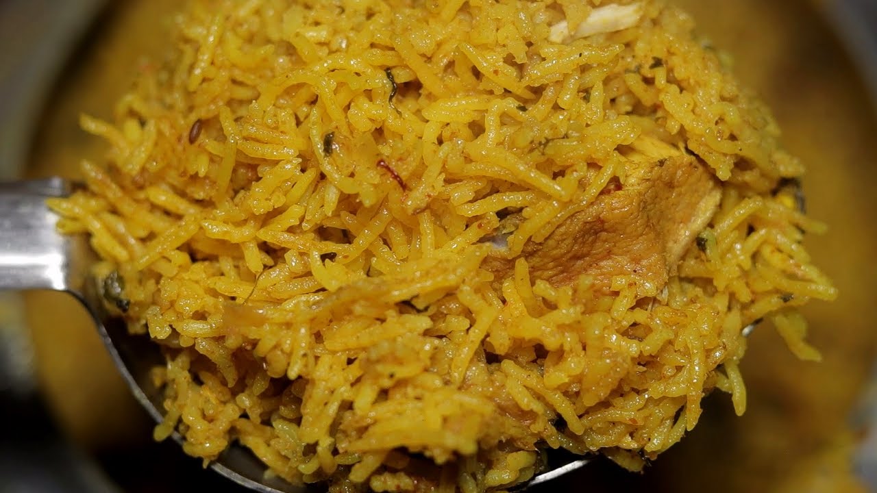 EASY CHICKEN PULAO IN PRESSURE COOKER | HOW TO MAKE CHICKEN PULAO RECIPE AT HOME |   CHICKEN PULAO