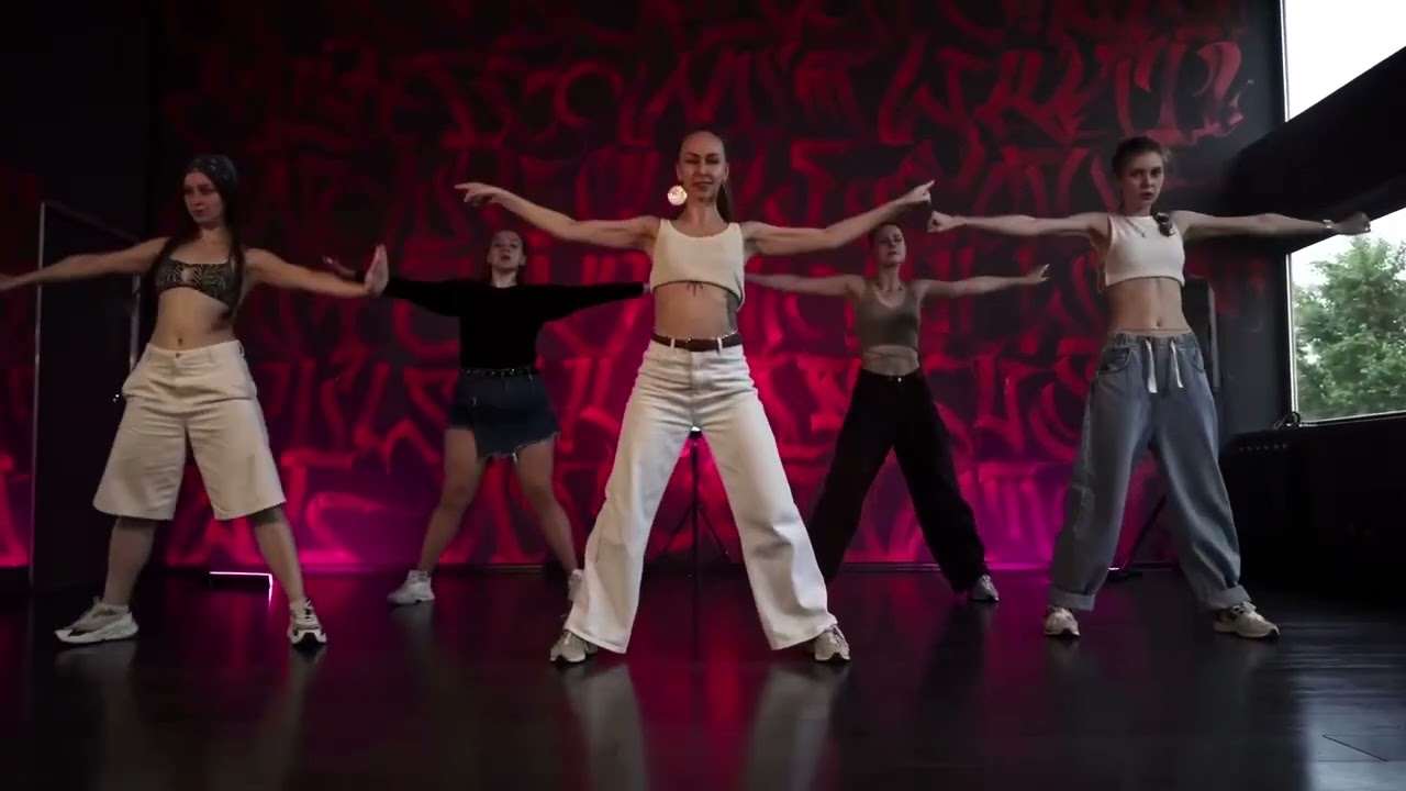 Zeina-TimesTwo | Julsy | Dance video