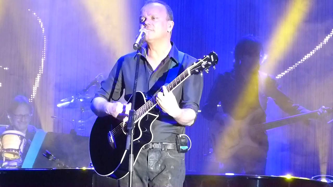 Gigi D'Alessio - Palapartenope - Medley