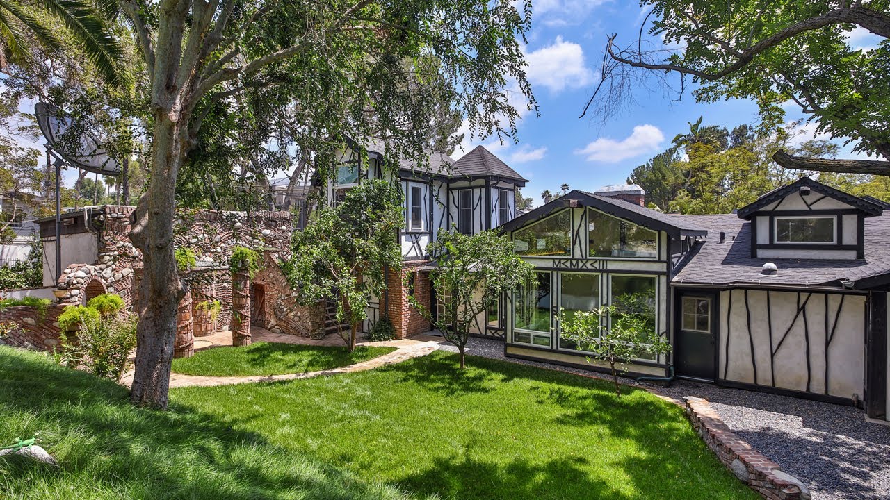SOLD | The Legendary Zappa Estate | Laurel Canyon | LP $5,500,000