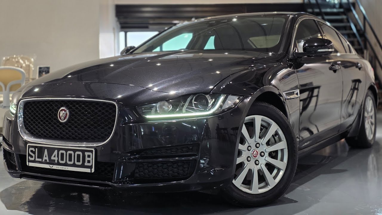 2016 JAGUAR XE