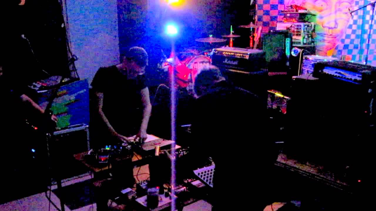 White Suns Live at Death By Audio on 10/27/2014