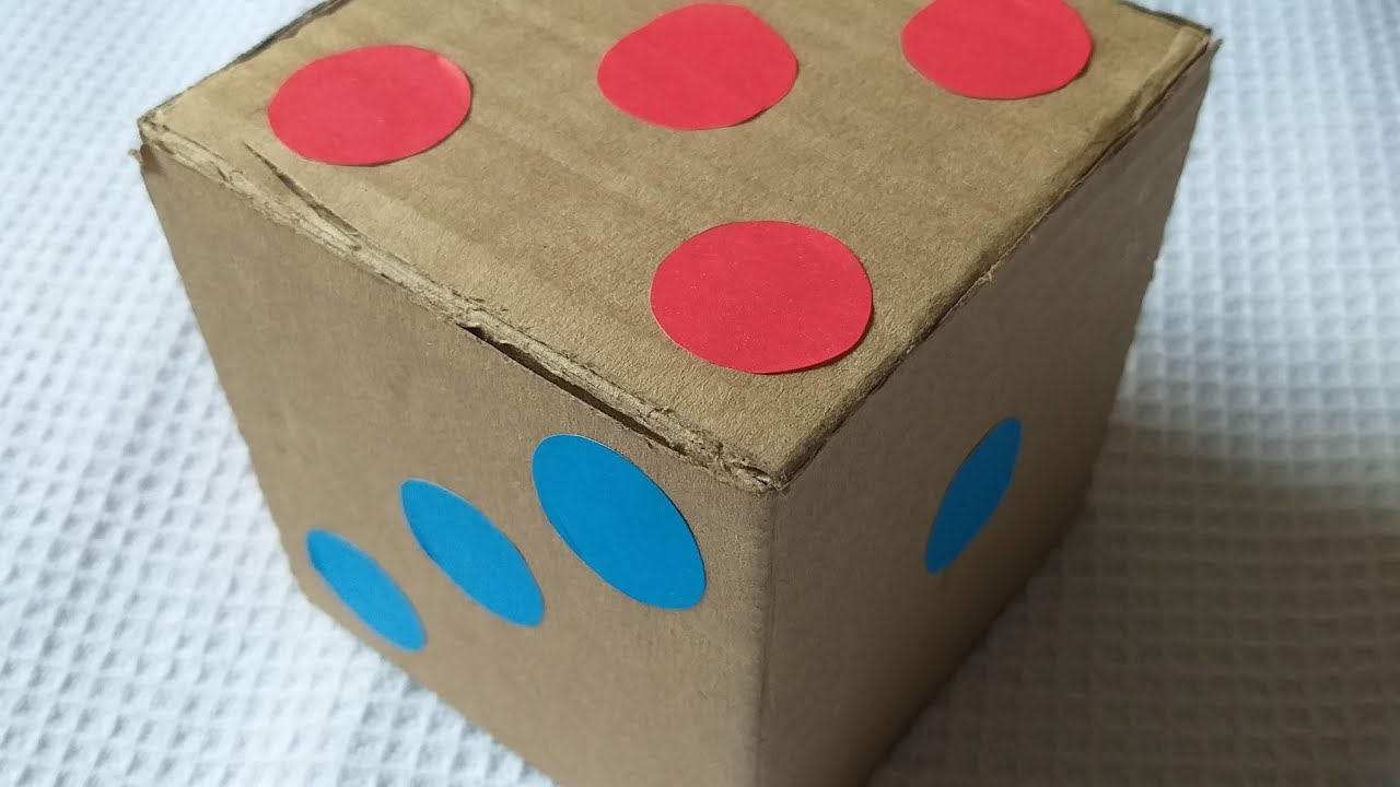 Dado de Papelão: Brincadeira para Crianças
