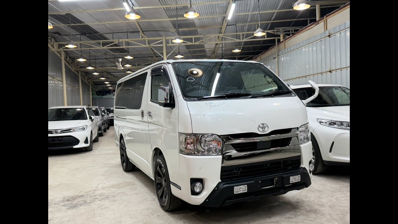 স্পেশাল হাইয়েস সুপার জি এল। Toyota Hiace Super Gl Dark Prime |