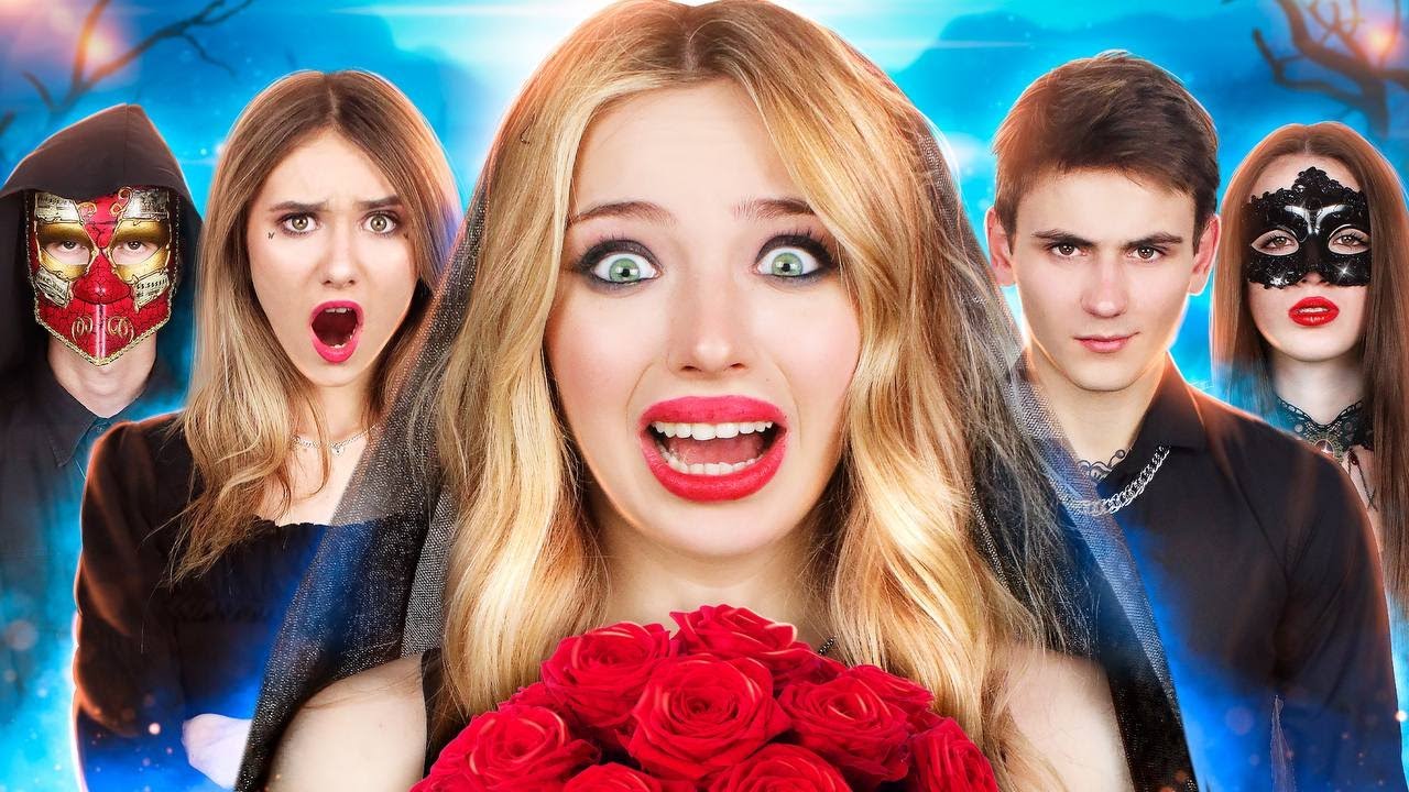 We Got Into the Mysterious Mansion ||  Sleepover in a Haunted House