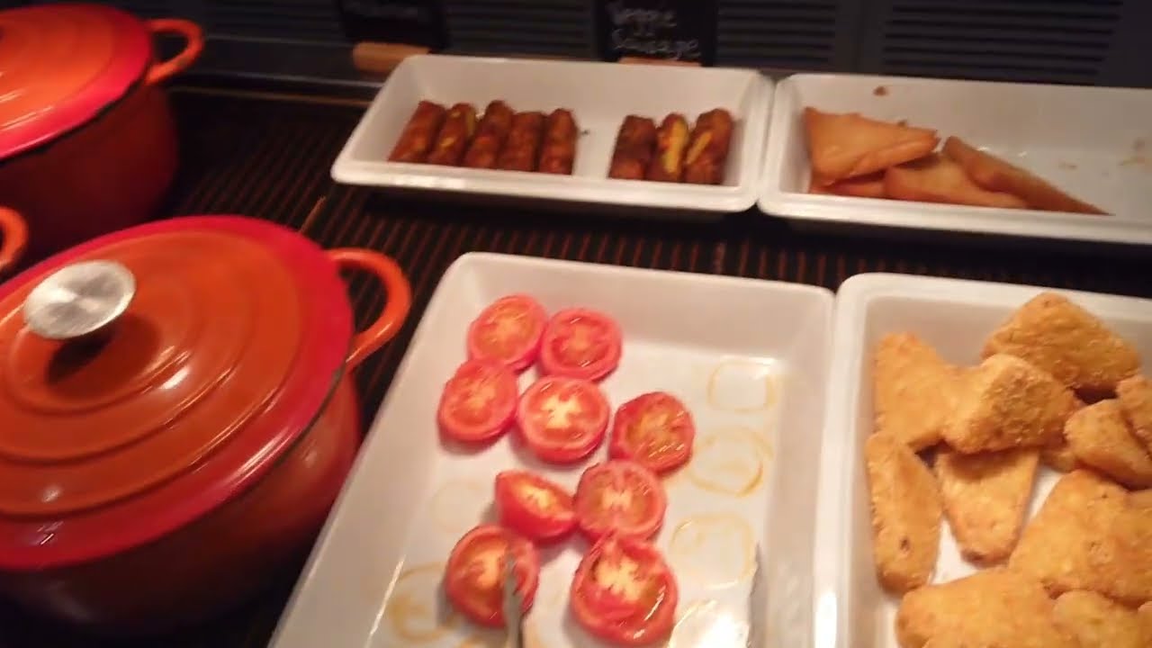 Novotel Wolverhampton room and breakfast review 19-06-2025