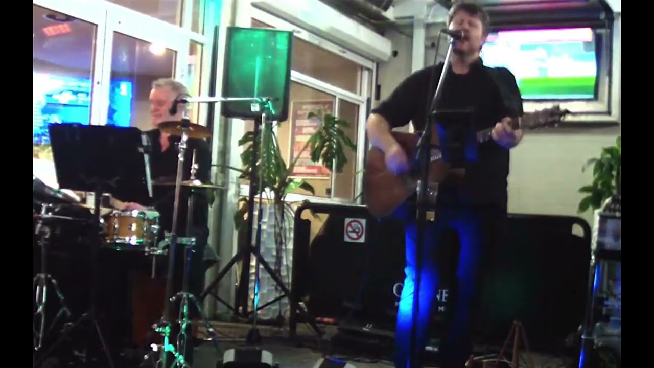 Ventura Highway-America Cover by Stewart Herbertson Duo