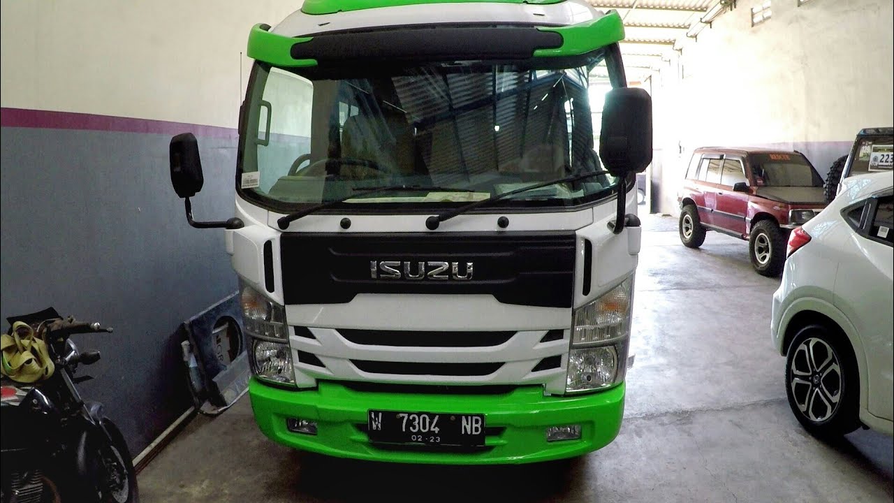 Microbus New Isuzu ELF NLR55BLX karoseri Edi Putra 20 seat