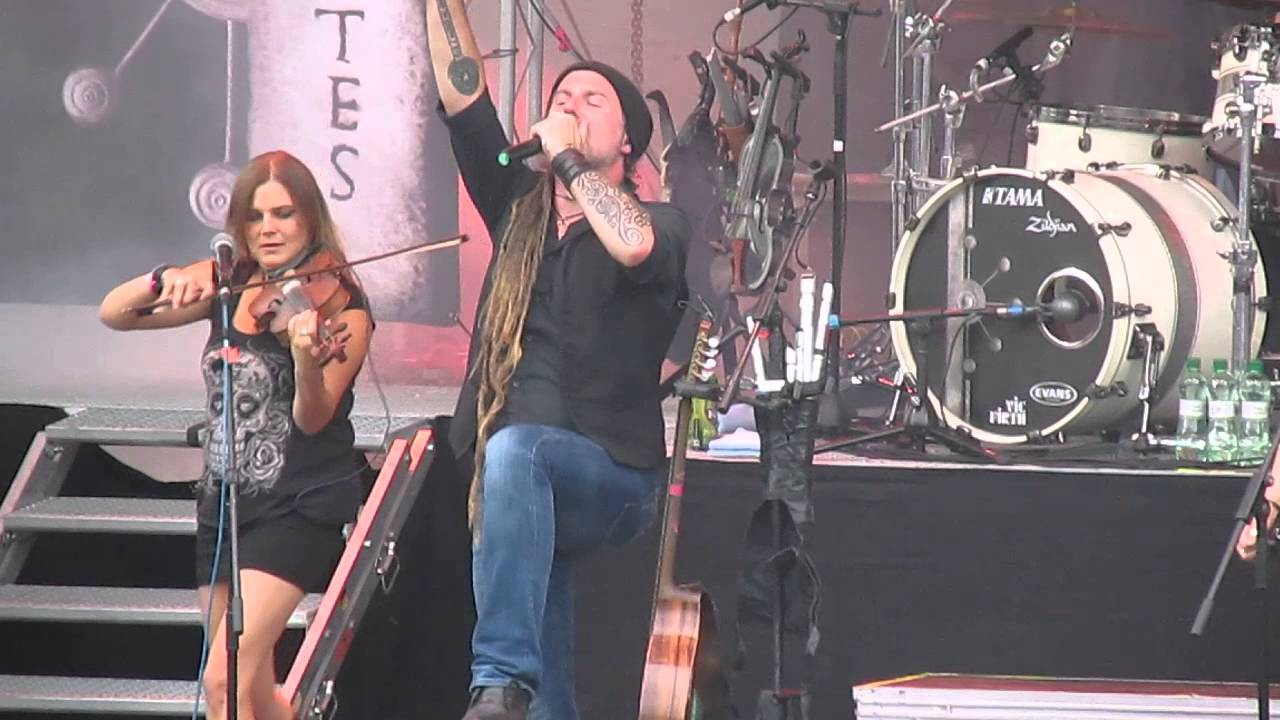 ELUVEITIE - Neverland ( BANSKA BYSTRICA AMFITEATER 21.8.2015)