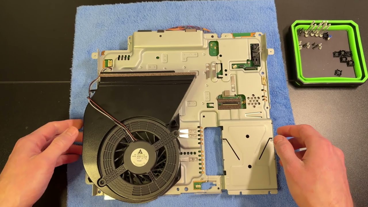 PS3 Slim - Clean, CMOS Battery, and Thermal Paste (CECH-2501A/B)