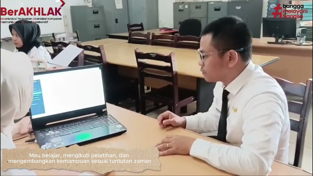 Nilai - nilai dasar ASN BerAkhlak #Adaptif