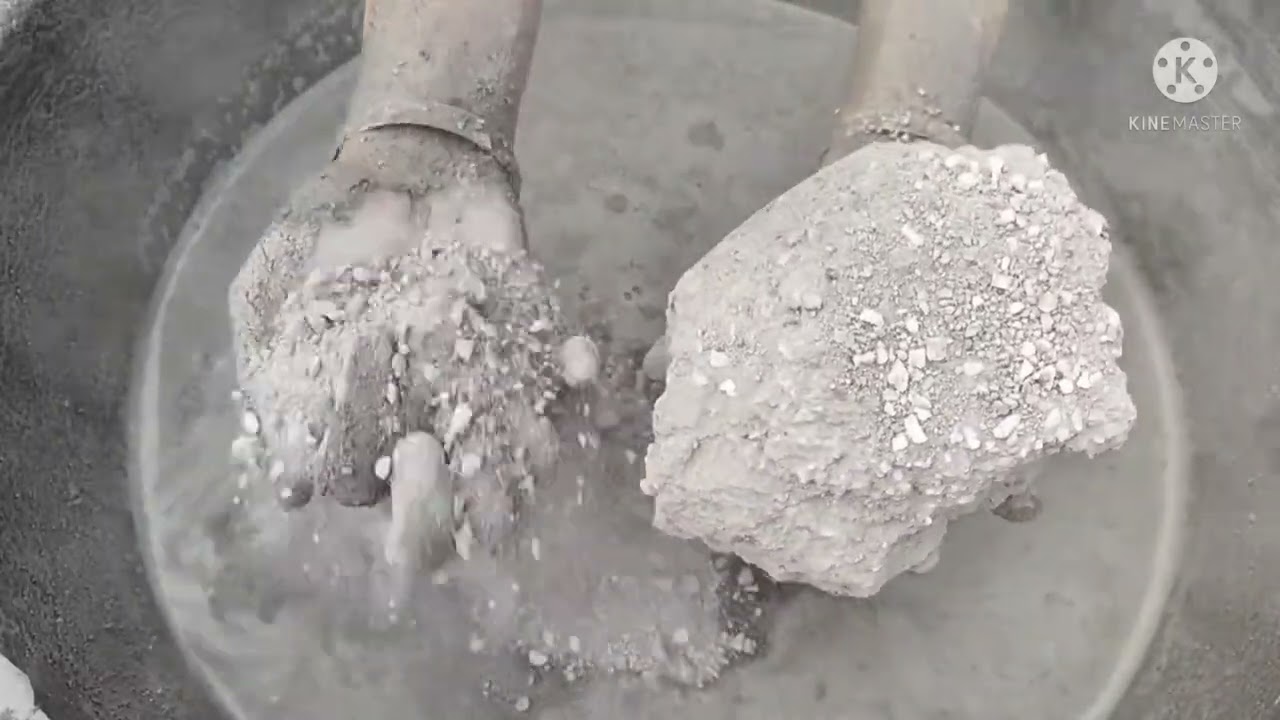 ASMR|| sand cement water crumbing #asmrcommunity #satisfying