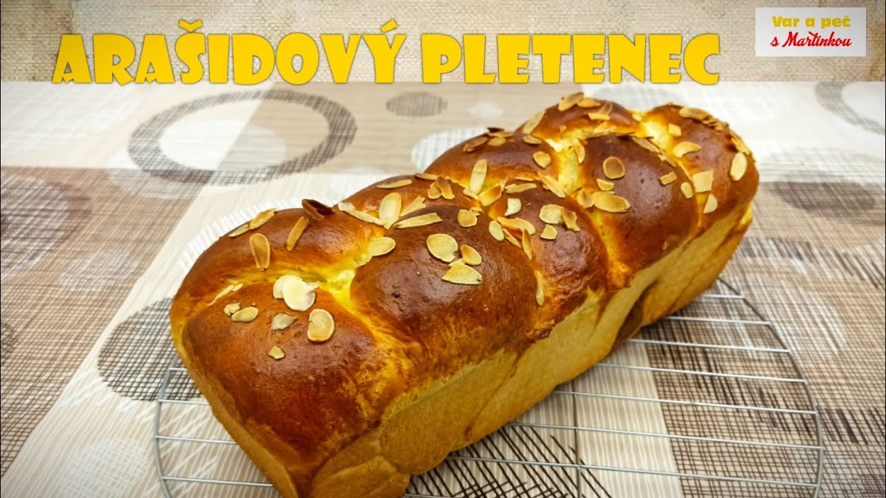 Arašidový pletenec s mandľami - Var a peč s Martinkou