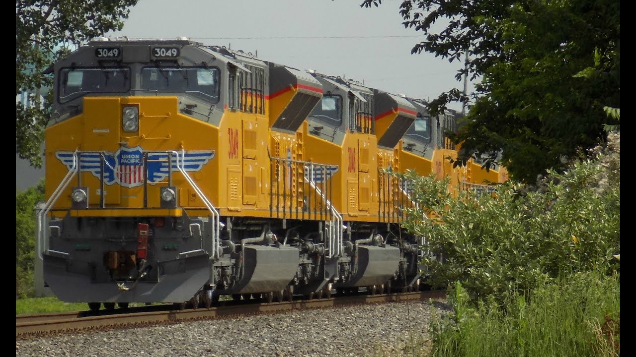 SVR 2017, Day 37: Eight new UP SD70ACe-T4's returning to EMD in Muncie and lots more yellow in town