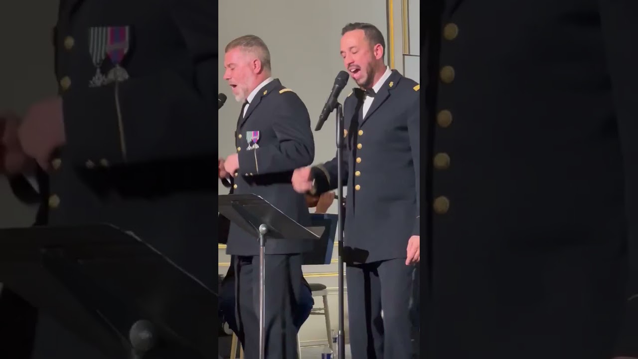 VIDEO: French band performs P-Square’s ‘Taste the money’ for Tinubu at state dinner.