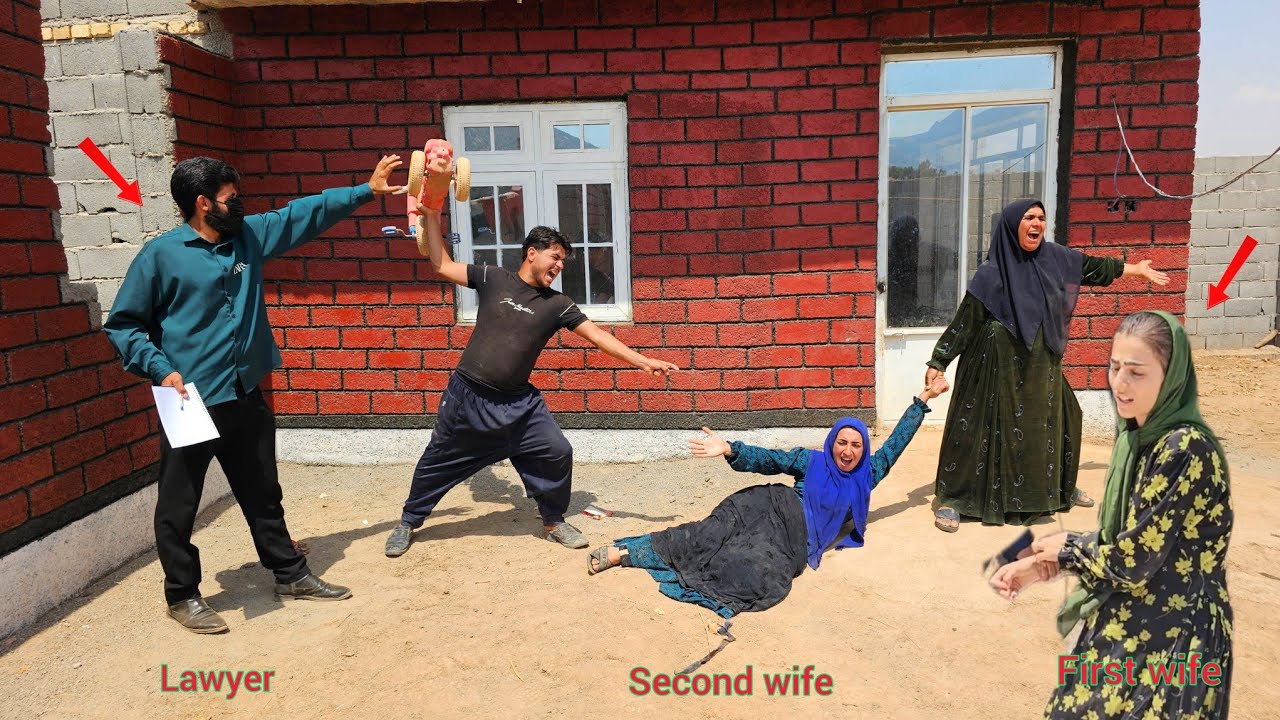 Will the first wife return?The second wife&mdash;a sorceress&mdash;hires a lawyer but faces her husband's wrath.
