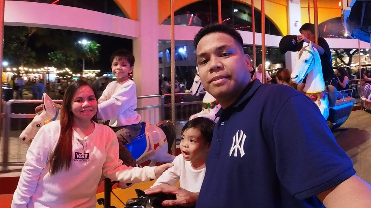 SM MOA EYE 
