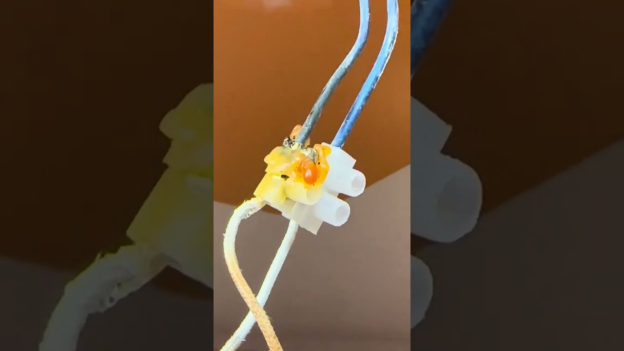 Spoturile halogen sunt foarte periculoase și nu se mai justifică utilizarea lor⁉️