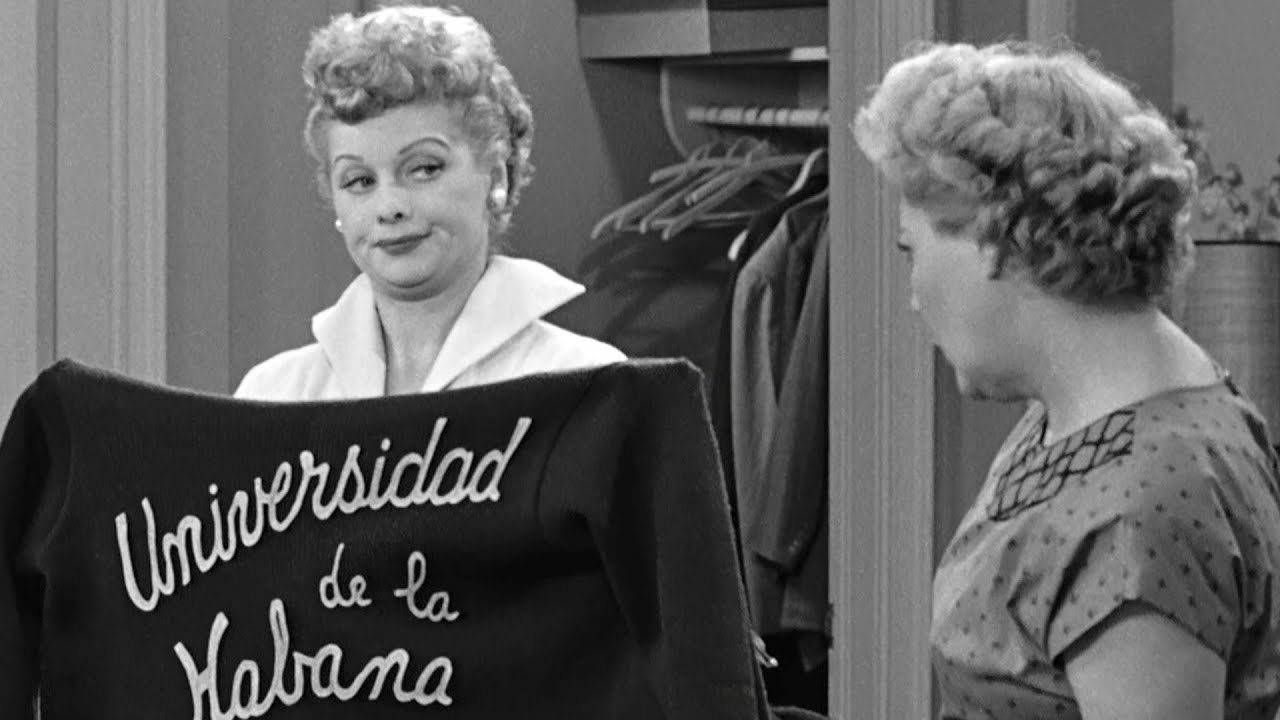 Lucy and Ethel Sell Ricky and Fred’s Old Clothes!