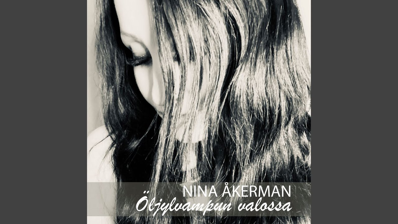 Öljylampun valossa