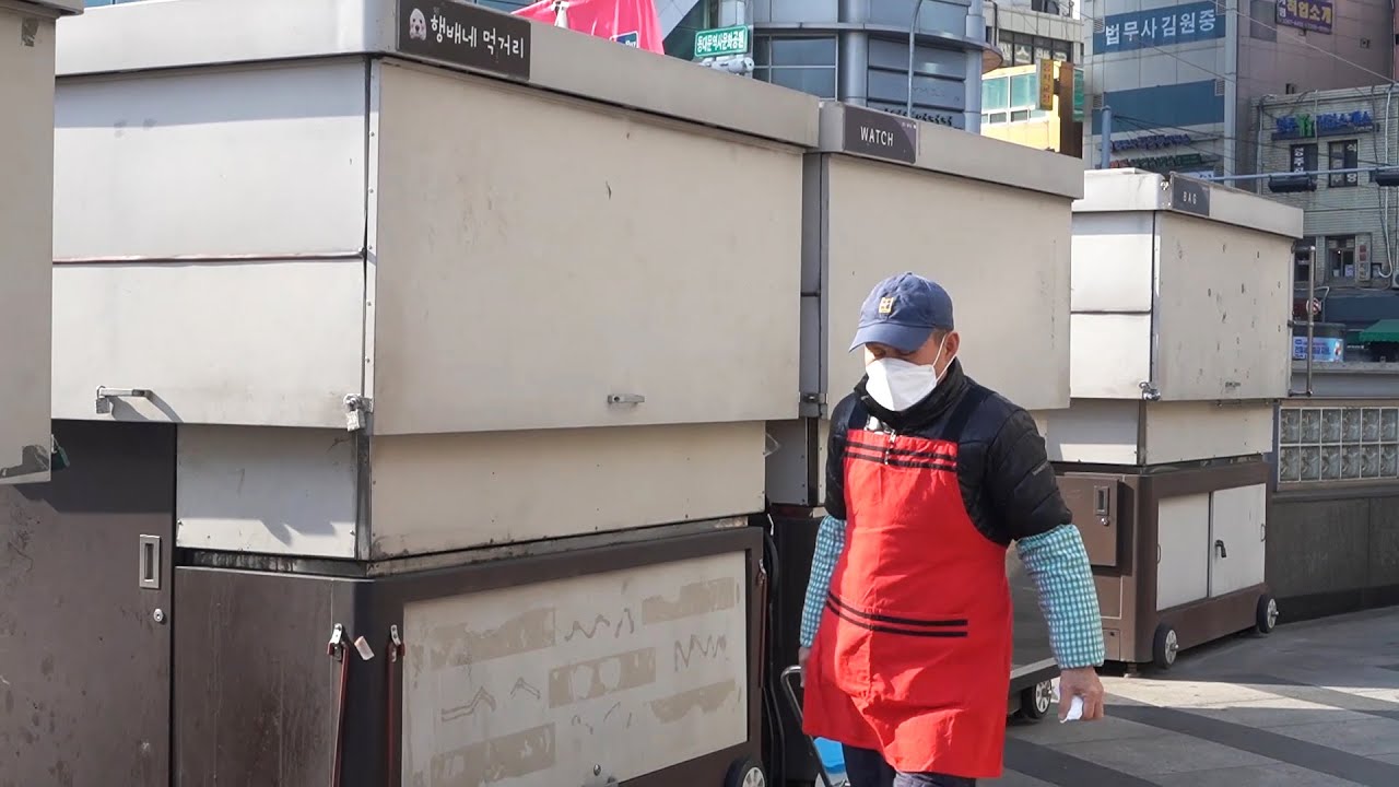 Crepe Grandpa Going To Work / Дедушка креп, Удивительные навыки крепирования / уличная еда