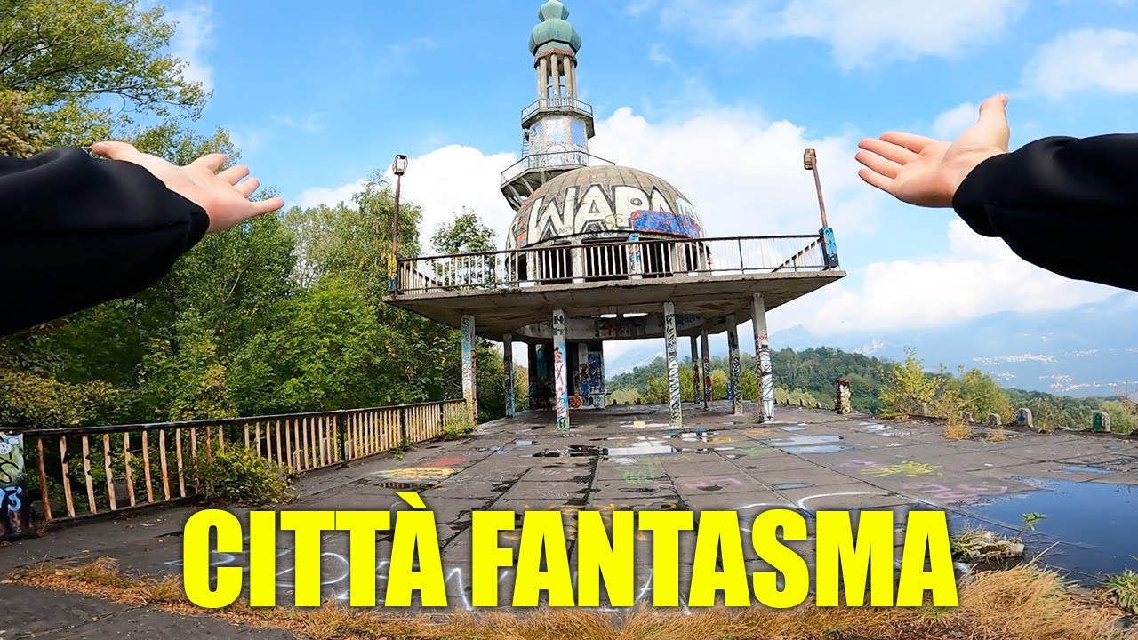 ESPLORAZIONE DI UNA CITTÀ FANTASMA! (CI HANNO APERTO LA MACCHINA E RUBATO TUTTO)
