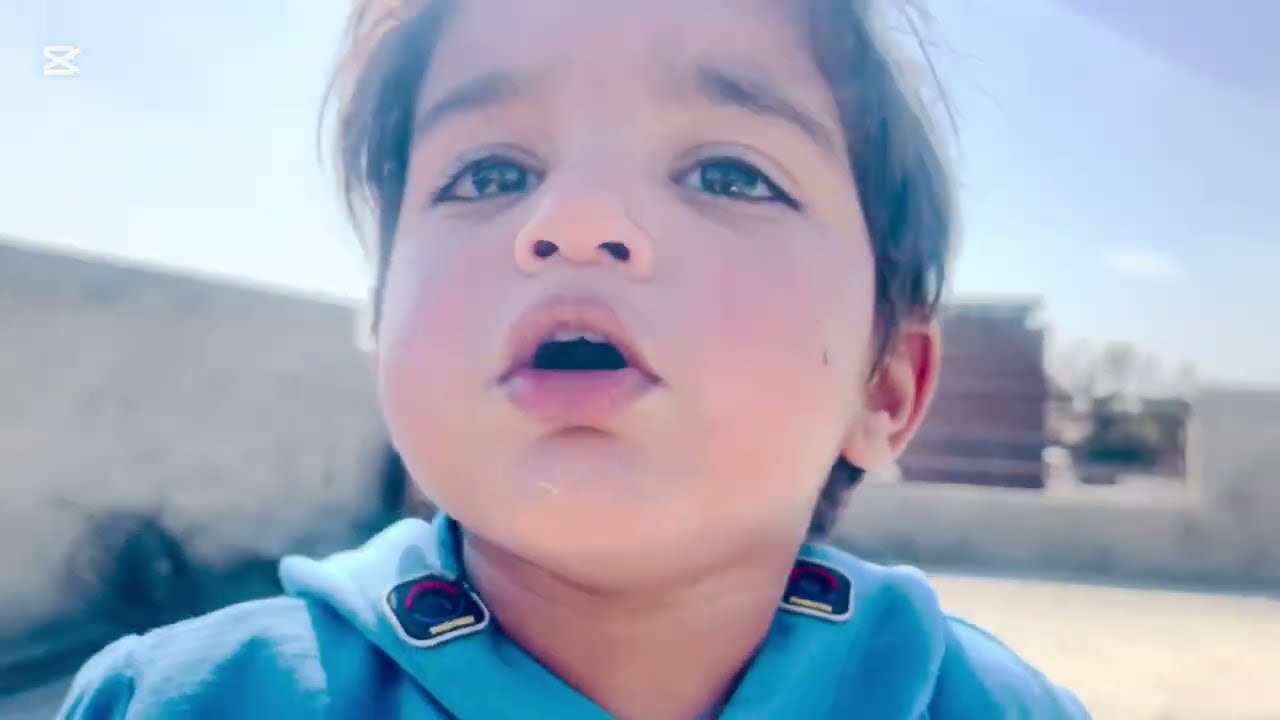 Aaja Bachchan K Saath Sara Dina Guzra#viral #funny #cutebaby ￼