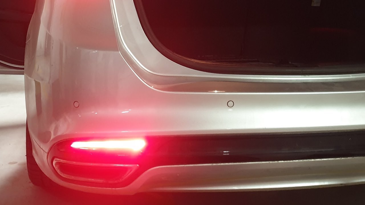 Ford Fusion rear fog light przeciwmgielne tył