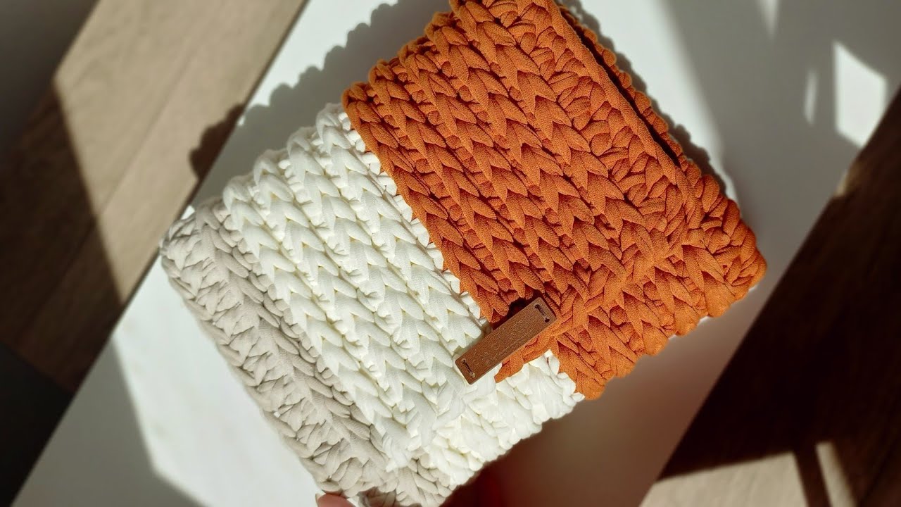 BOLSA DE CROCHÊ COM FIO DE MALHA / CLUTCH / CARTEIRA DE MÃO / @FEITOAMAOPORISA