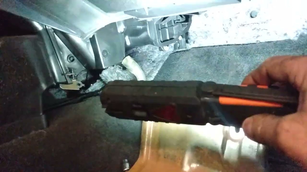08 Nissan Altima shifter cable replacement