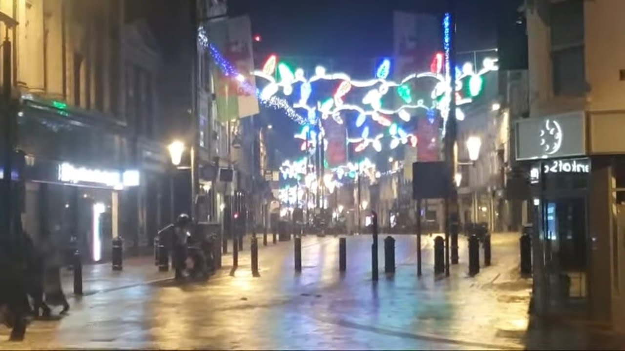 New Year's eve Cardiff 2020 It's Dead 💀 just Uber 🤡