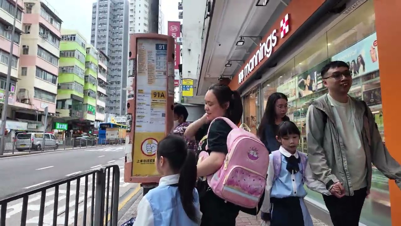 在香港仔大道上四圍逛一圈 Take a walk around on Aberdeen Main Street #香港仔 #aberdeen #travel #街拍
