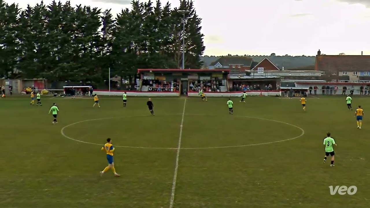 Newport IOW FC vs Frimley Green 22/3/25