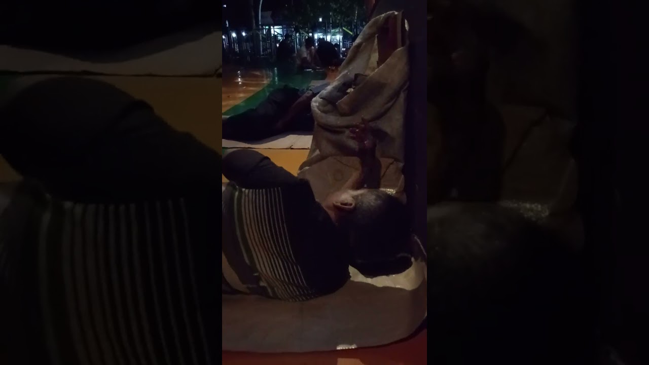 NEGERI YANG KATANYA PALING BAHAGIA SEDUNIA TAPI BANYAK ODGJ, PEMULUNG, PENGEMIS,PENGAMEN, DLL
