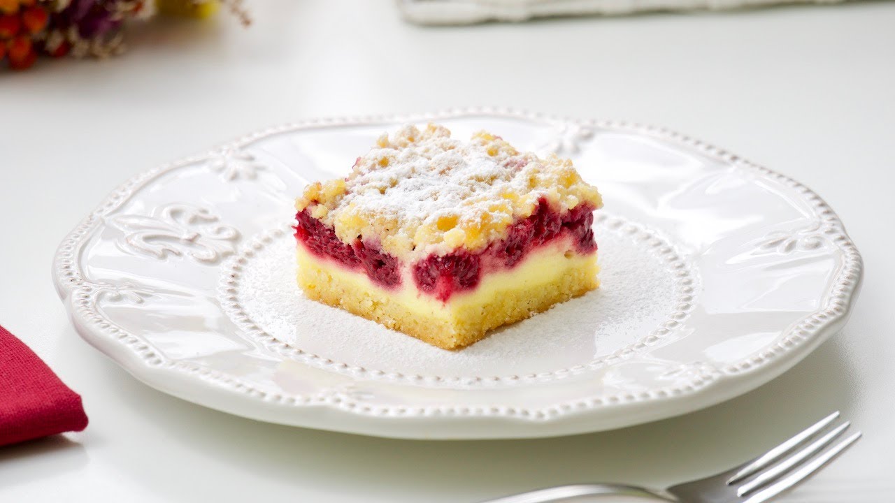 Prhki kolač sa malinama i pudingom • ReciPeci Sandre Gašparić