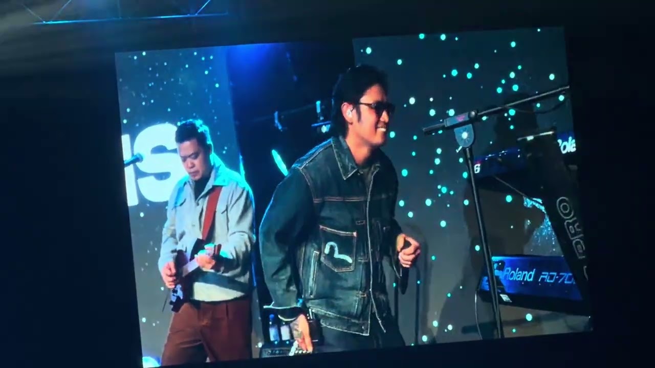Michael Pangilinan w/ the yudawans & Julie anne san jose , Marko rudio @ Love Generation Concert