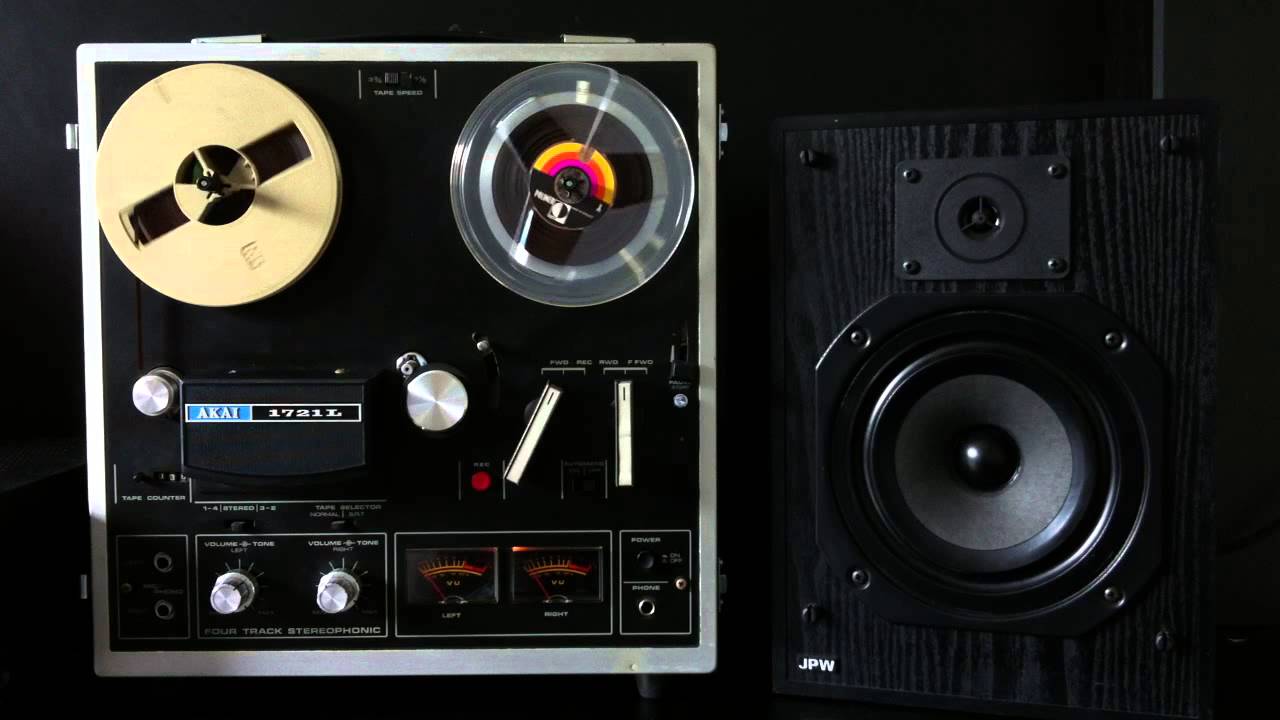 Akai 1721L Reel-to-Reel Tape Recorder Demonstration